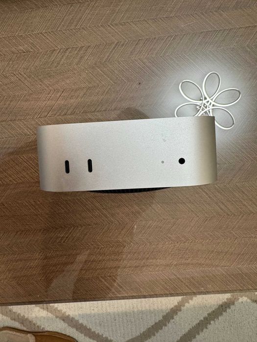 Mac Mini M4, 16GB RAM, 256GB SSD - гаранция