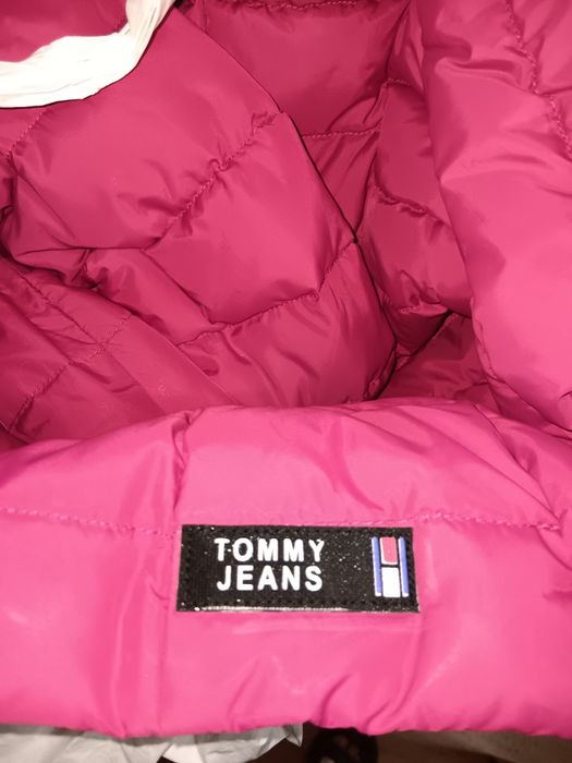 Geacă Tommy Hilfiger de damă mărime M