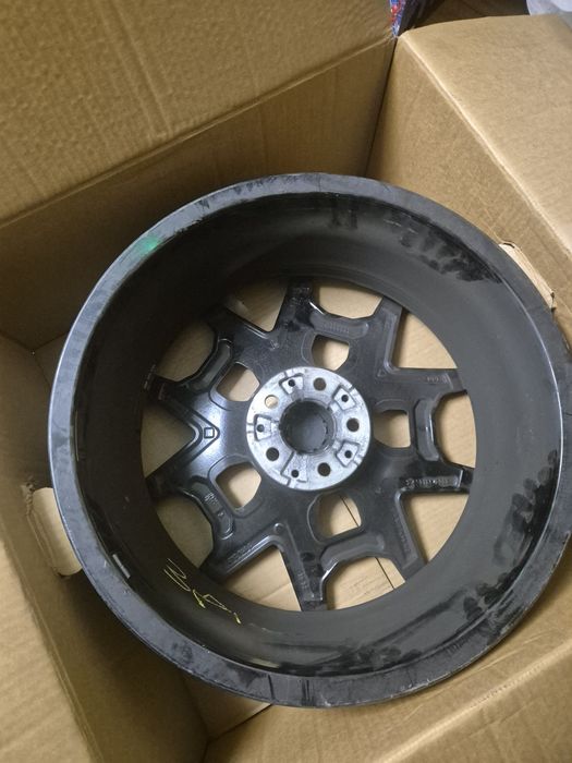 Оригинални 19" бмв М887