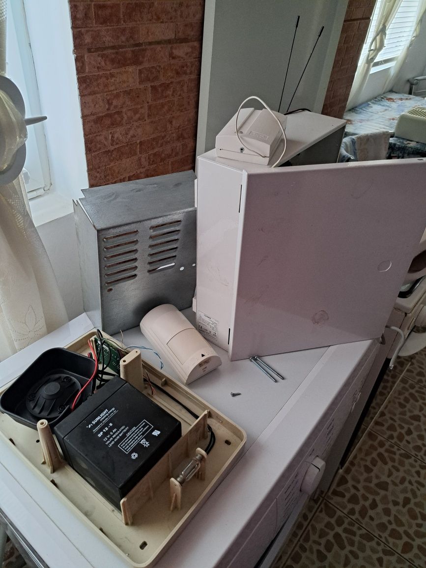 Sistem alarma paradox