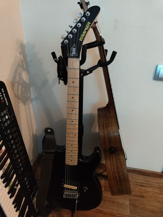 Продам электрогитару Kramer Baretta