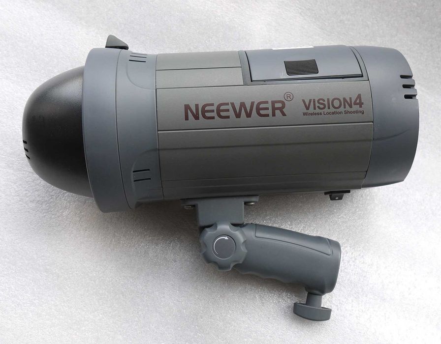 Студийна светкавица с акумулатор Neewer Vision 4 - 300Ws (GN 60)