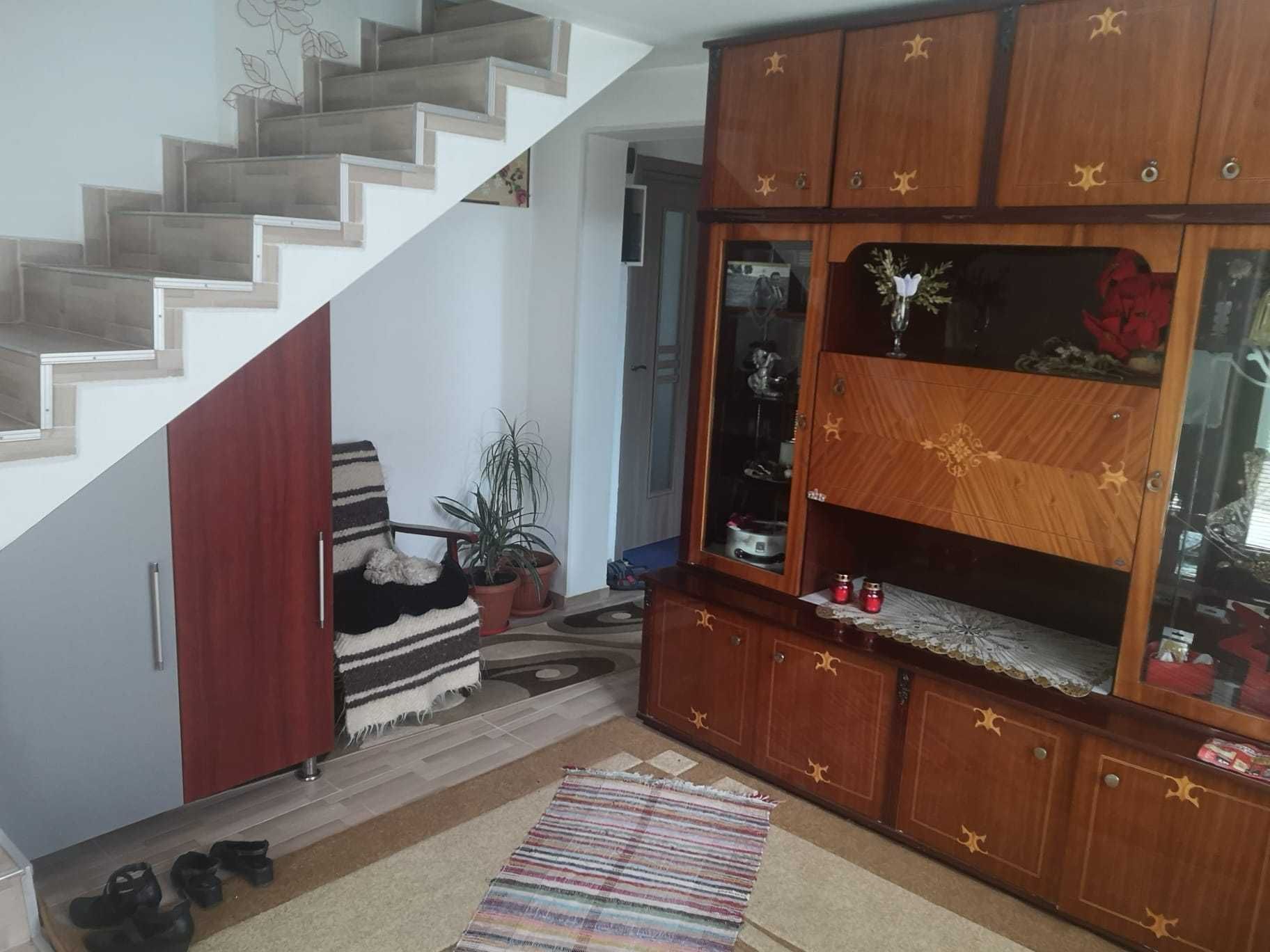 Vand/schimb casa strada Manastirii