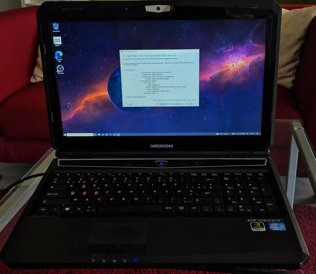 Laptop Medion Erazer Gaming - Intel i7, placă video NVIDIA