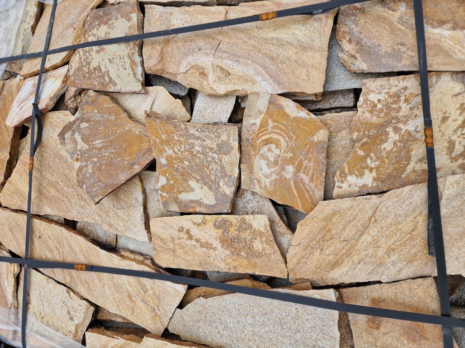 Piatra naturala placat