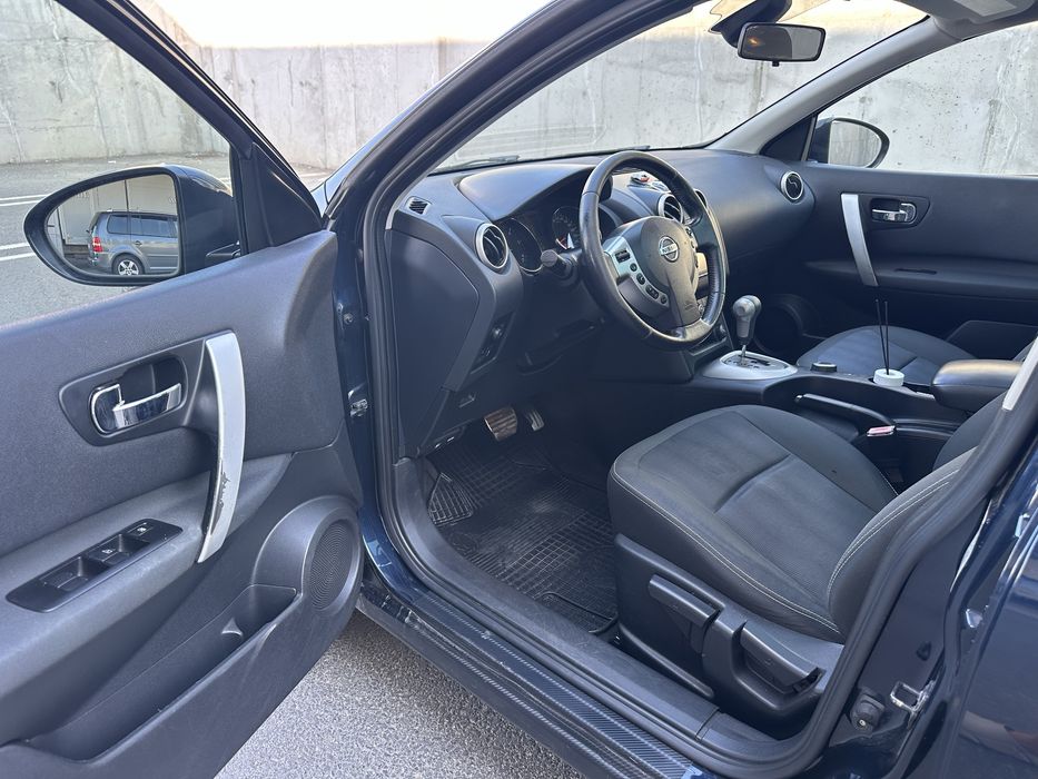Nissan Quashqai+2 2.0 diesel automat 150cp/7 lucuri/ Panoramic