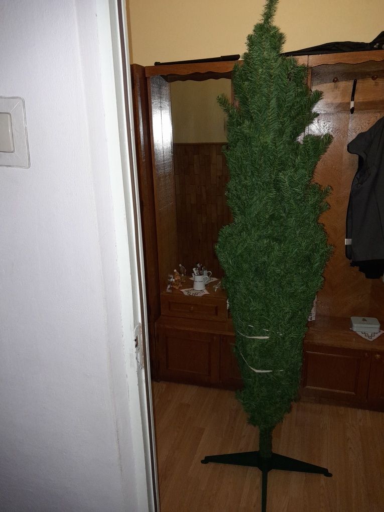Brad de Crăciun din plastic 2 metri