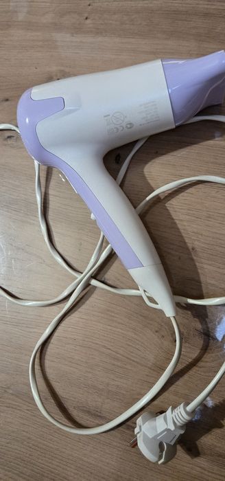 Сешоар 1600 w бяло