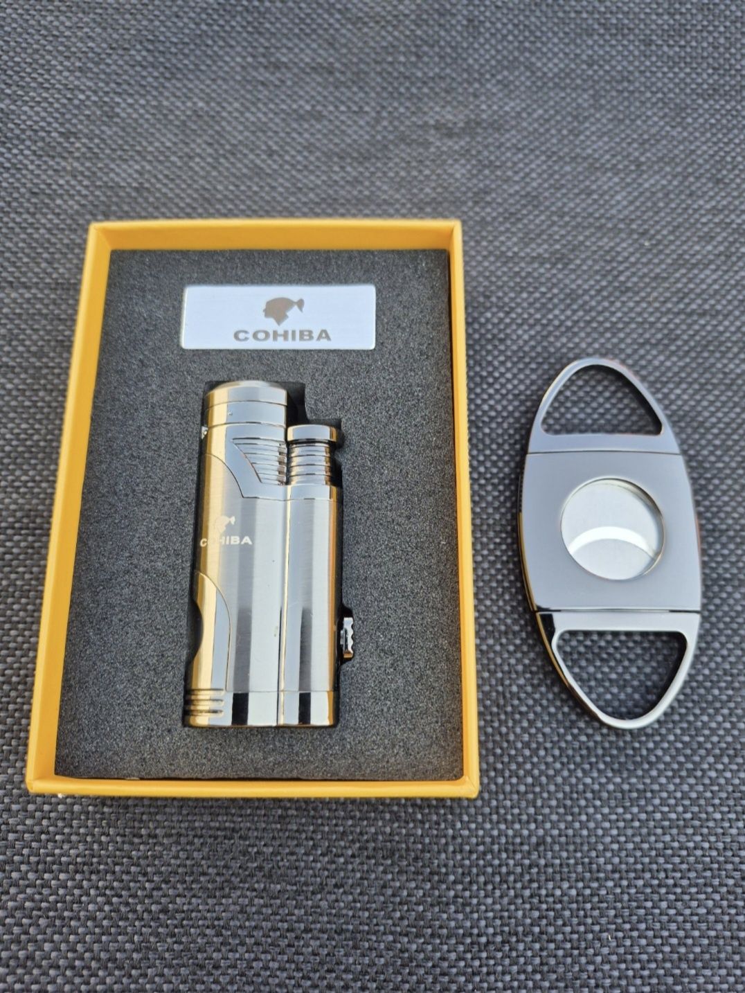 Луксозна запалка за пури COHIBA с подарък резачка,два цвята