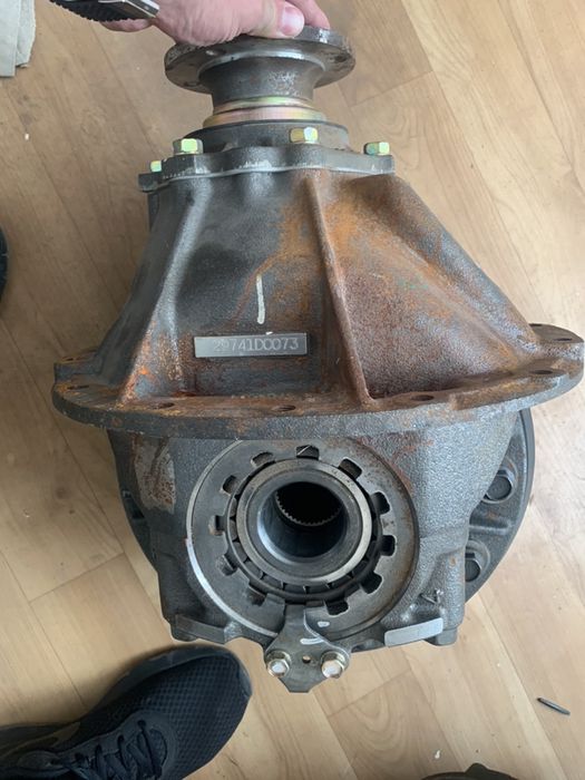 Новый редуктор на Ниссан Кондор, Nissan Condor