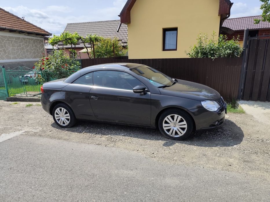 Volkswagen Eos decapotabil