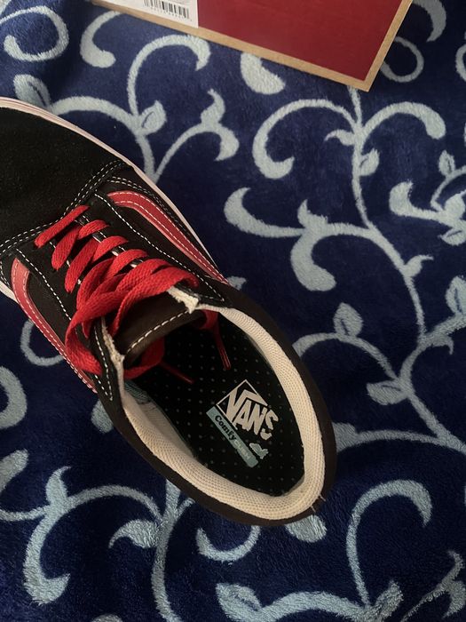Vans”Off the wall”