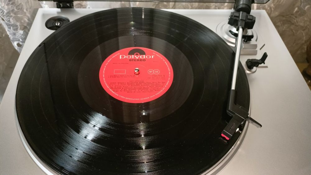 Vand Player *ION USB Turntable