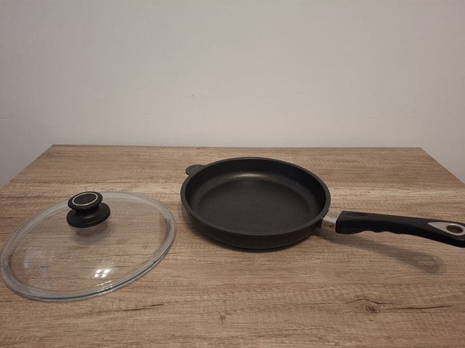 Tigaie aluminiu cu capac termorezistent, 26cm, inaltime 5 cm - AMT Gas