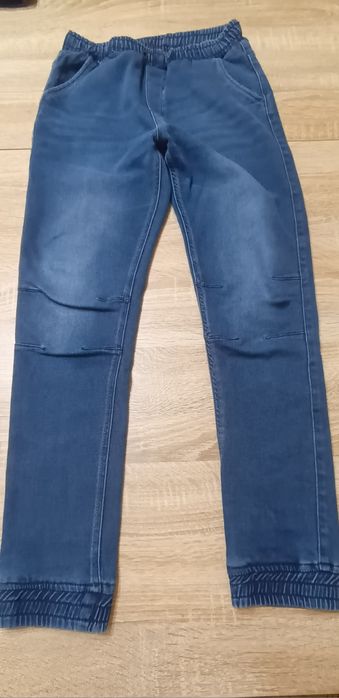 Сини момчешки джинси