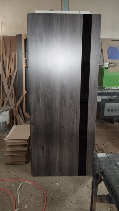 Transformer xontaxta yasayman turli xil razmerda tut yongʻoq daraxtdan