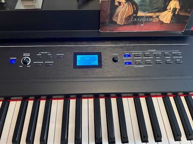 Alesis Recital Pro pian