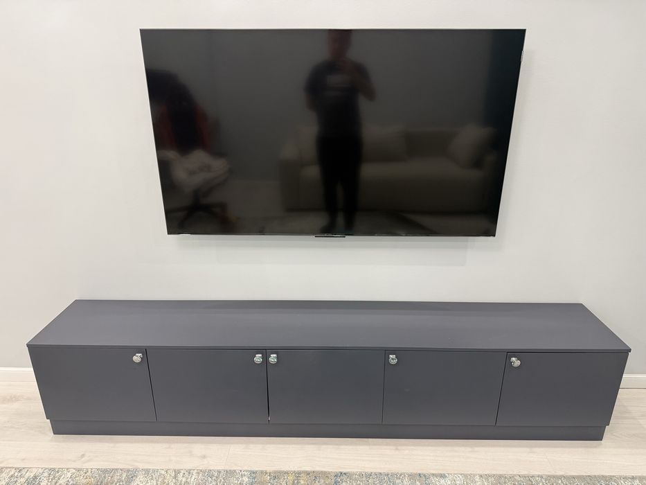 Продаю тумбу под ТВ зону
