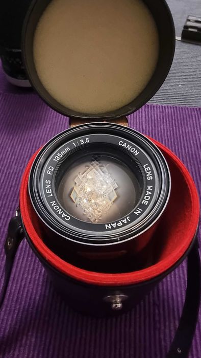 CANON lens FD 135mm