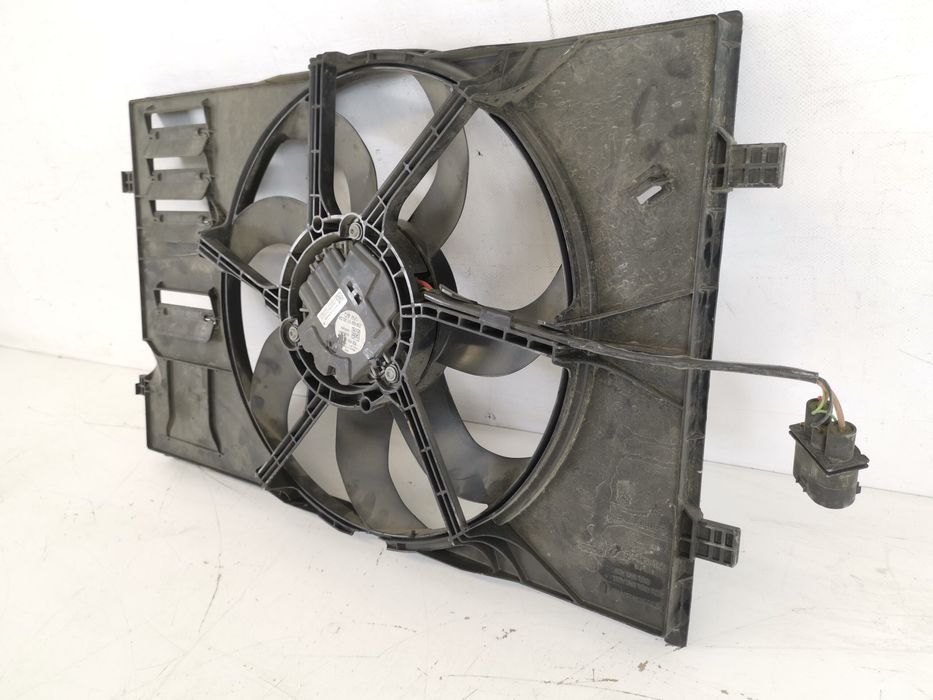 Вентилатор Радиатор Фолксваген ВВ Голф 7 / Volkswagen VW Golf 7 Оригин