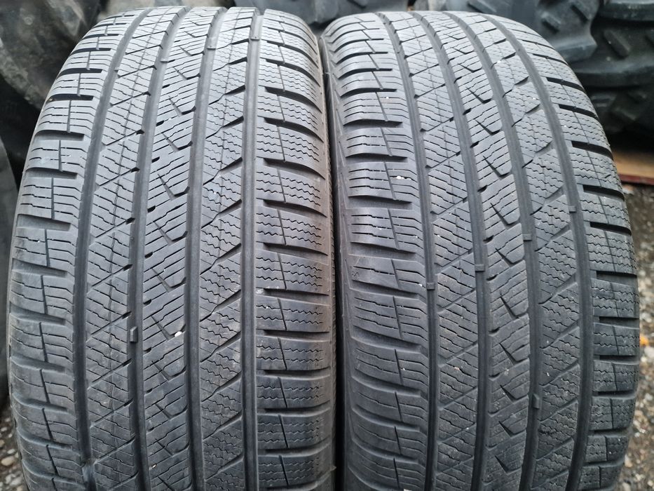 Anvelope 215/50R18 marca Vredestein, DOT 2022, 7 mm