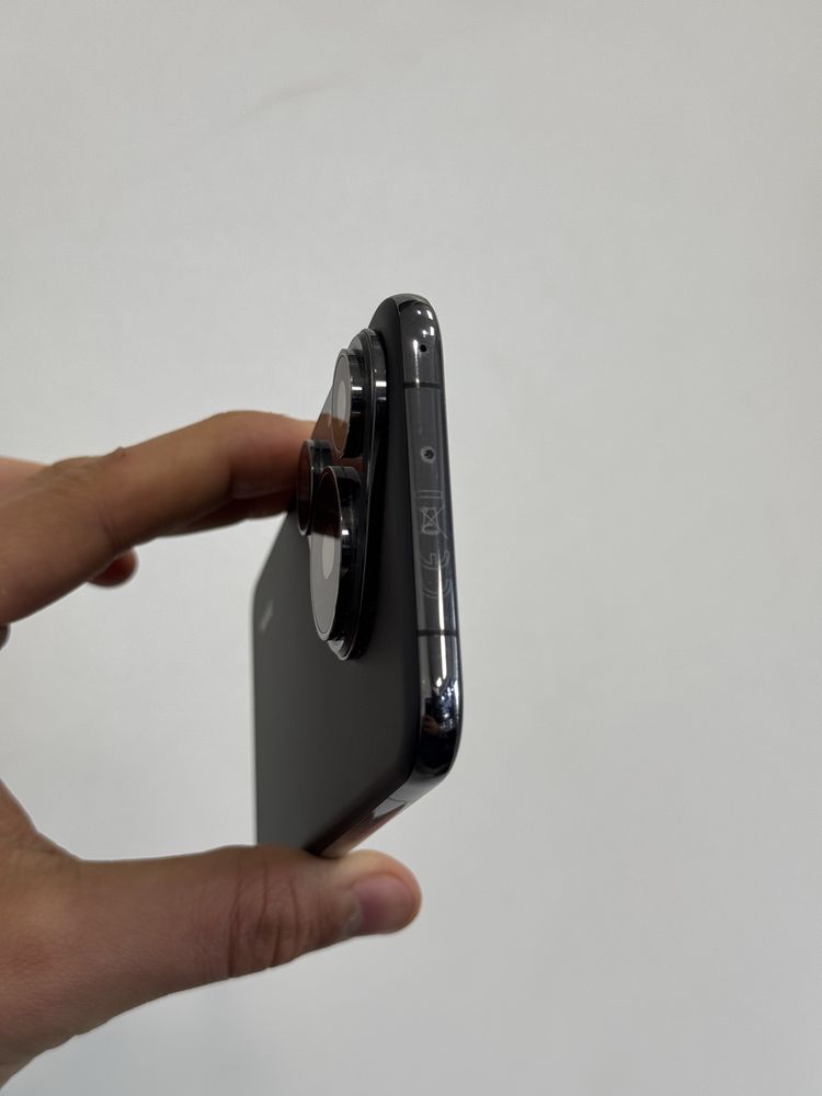 Продавам Huawei Pura 70 PRO