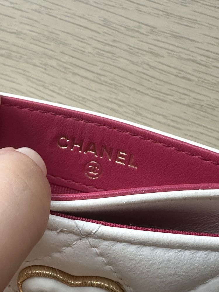 Chanel портмоне бяло