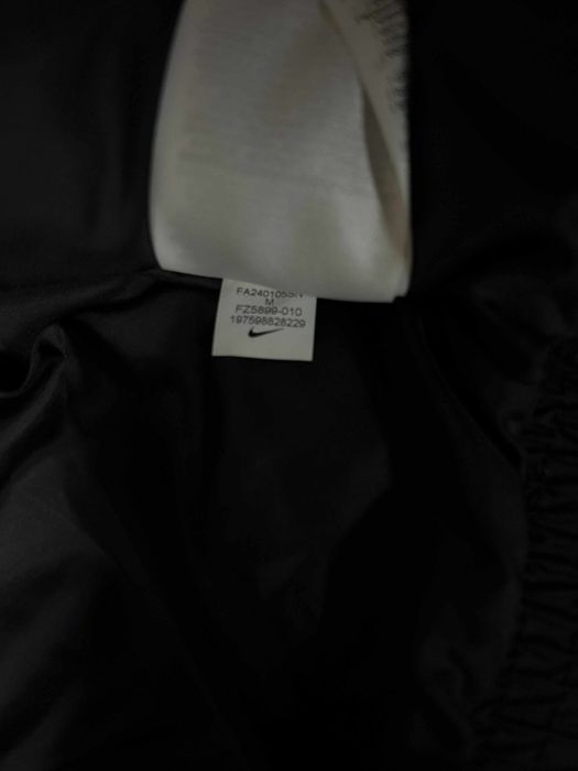 Дамско яке Nike M