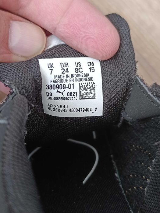 Adidasi / Tenisi PUMA copii, marimea 24