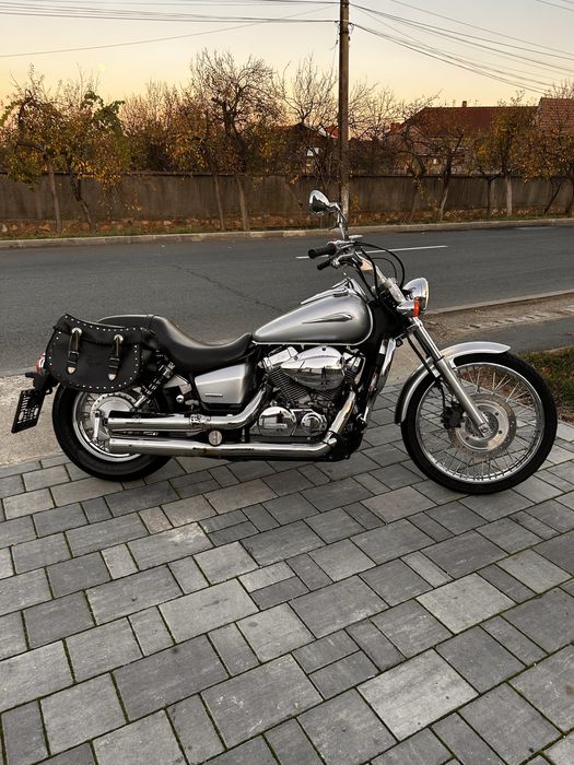 Honda Shadow 750 Spirit C2