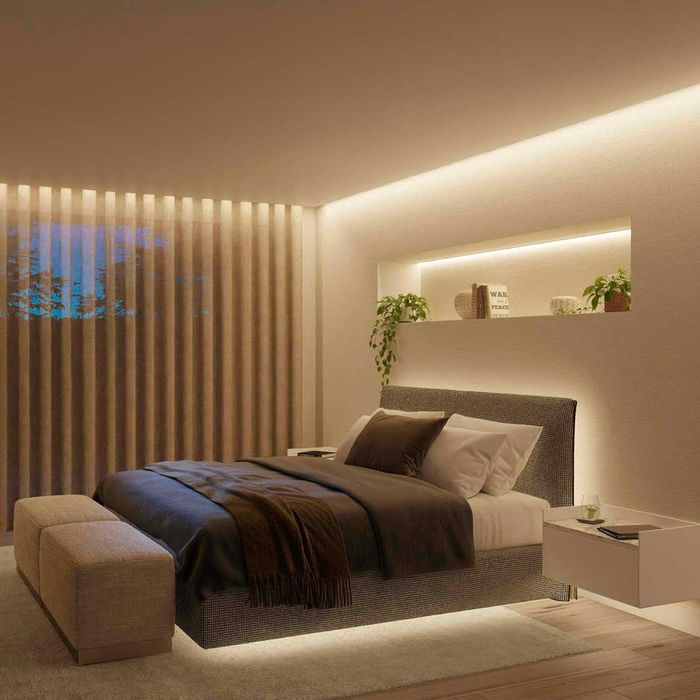 Philips Hue - 5-метрова смарт LED лента (RGBWW, HomeKit)
