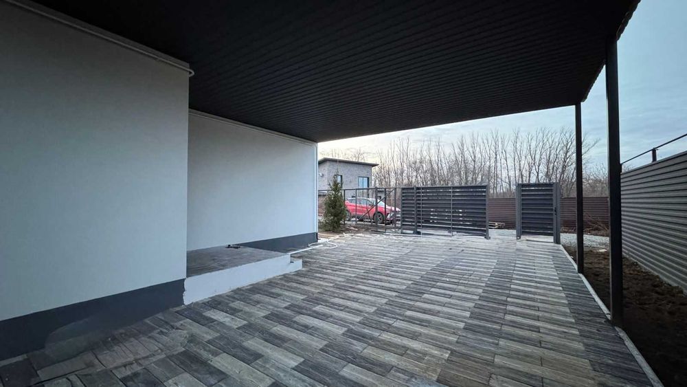 Продается новый дом в современном стиле