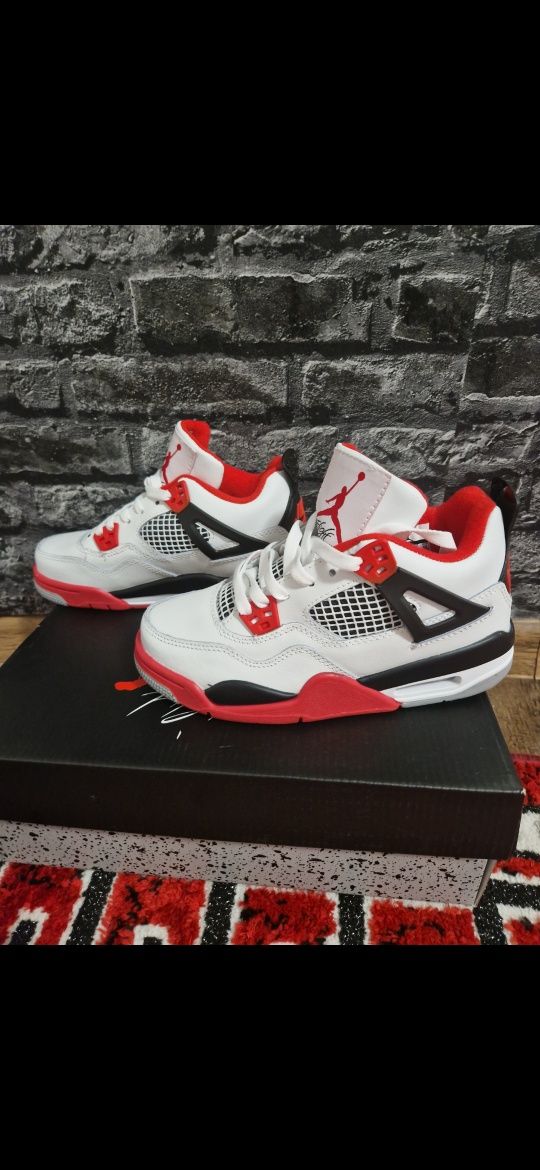 jordan retro 4 Fire Red nou la cutie