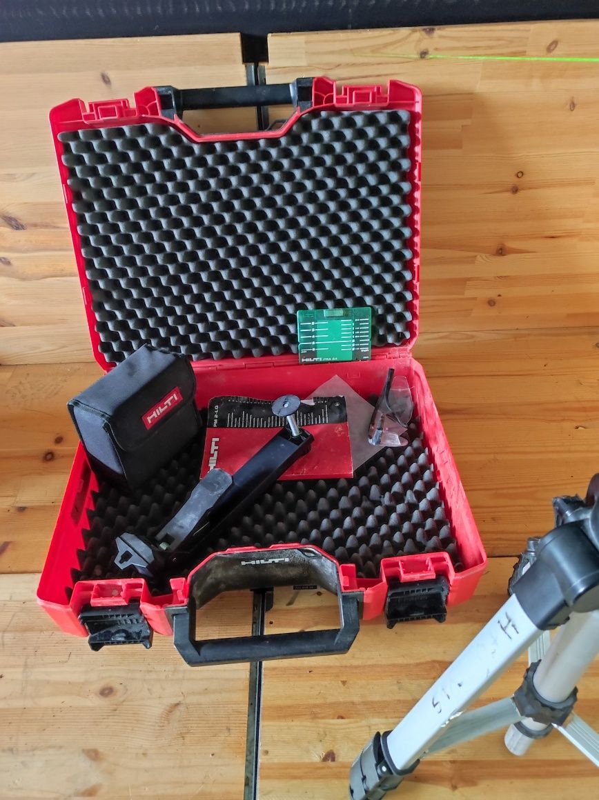 Nivela laser Hilti PM 2-LG