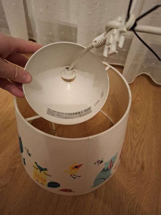 Corp iluminat camera copii