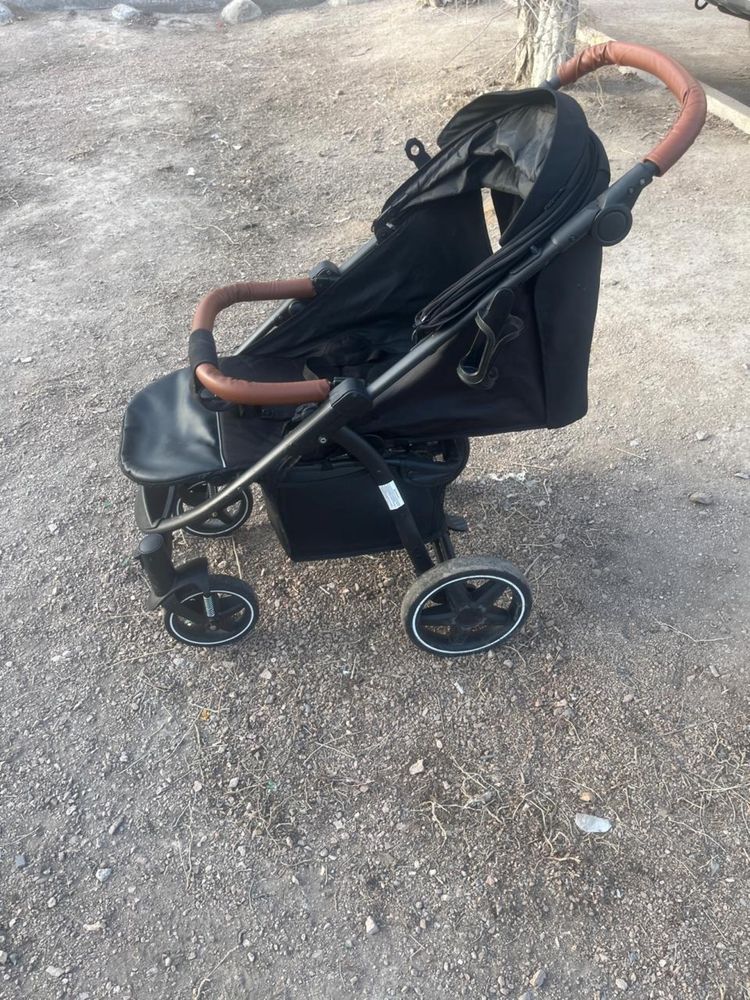 Продается коляска