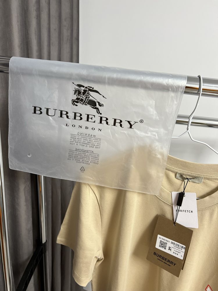 Tricou BURBERRY calitate 2024