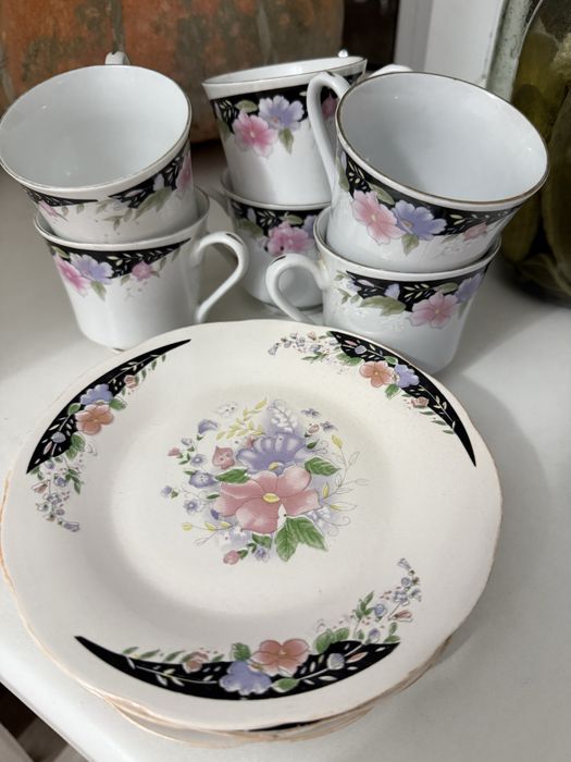 Отдам посуду даром