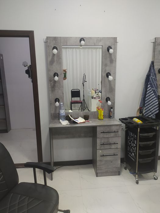 Salon ucun mebel faqat wu lampickalari yonadi