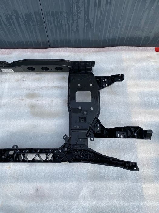 Trager Hyundai Tucson 4 2020+ stare foarte buna original
