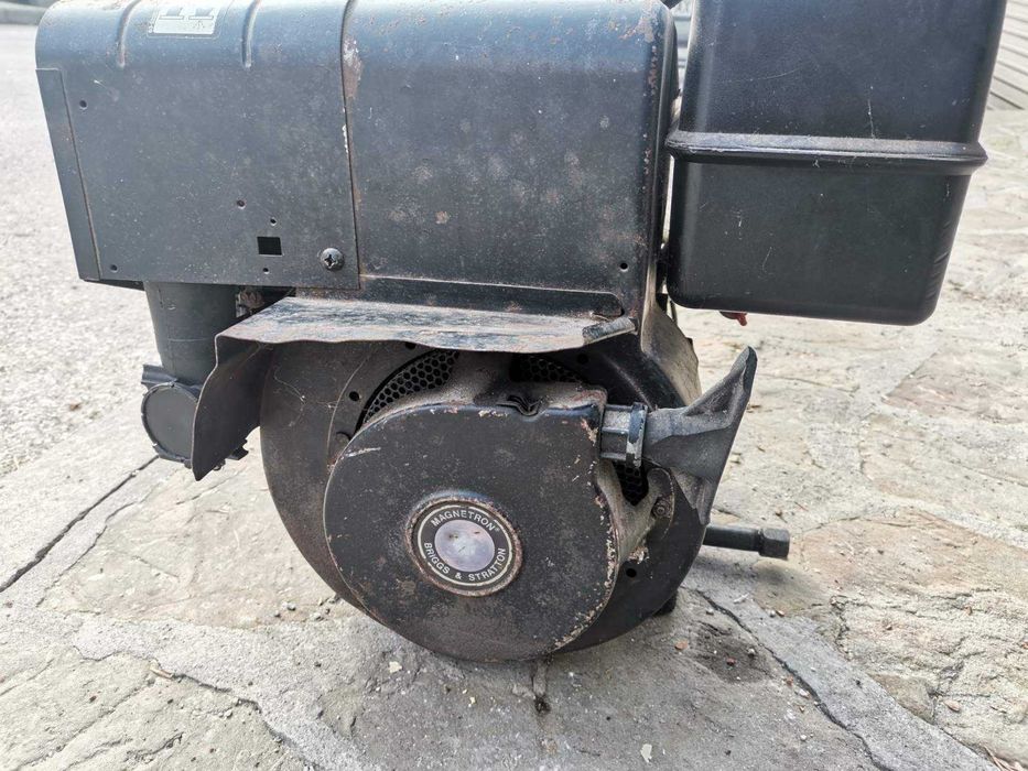 Двигател Briggs & Stratton 11 hp за мотоблок, мото култиватор