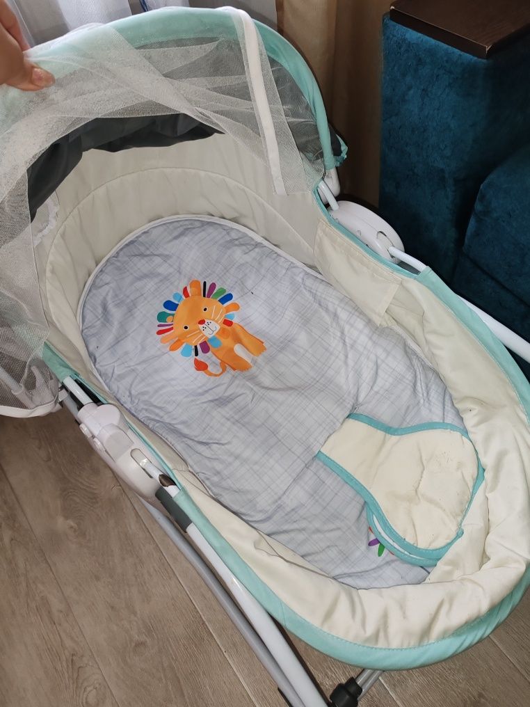 Продам люльку детскую
