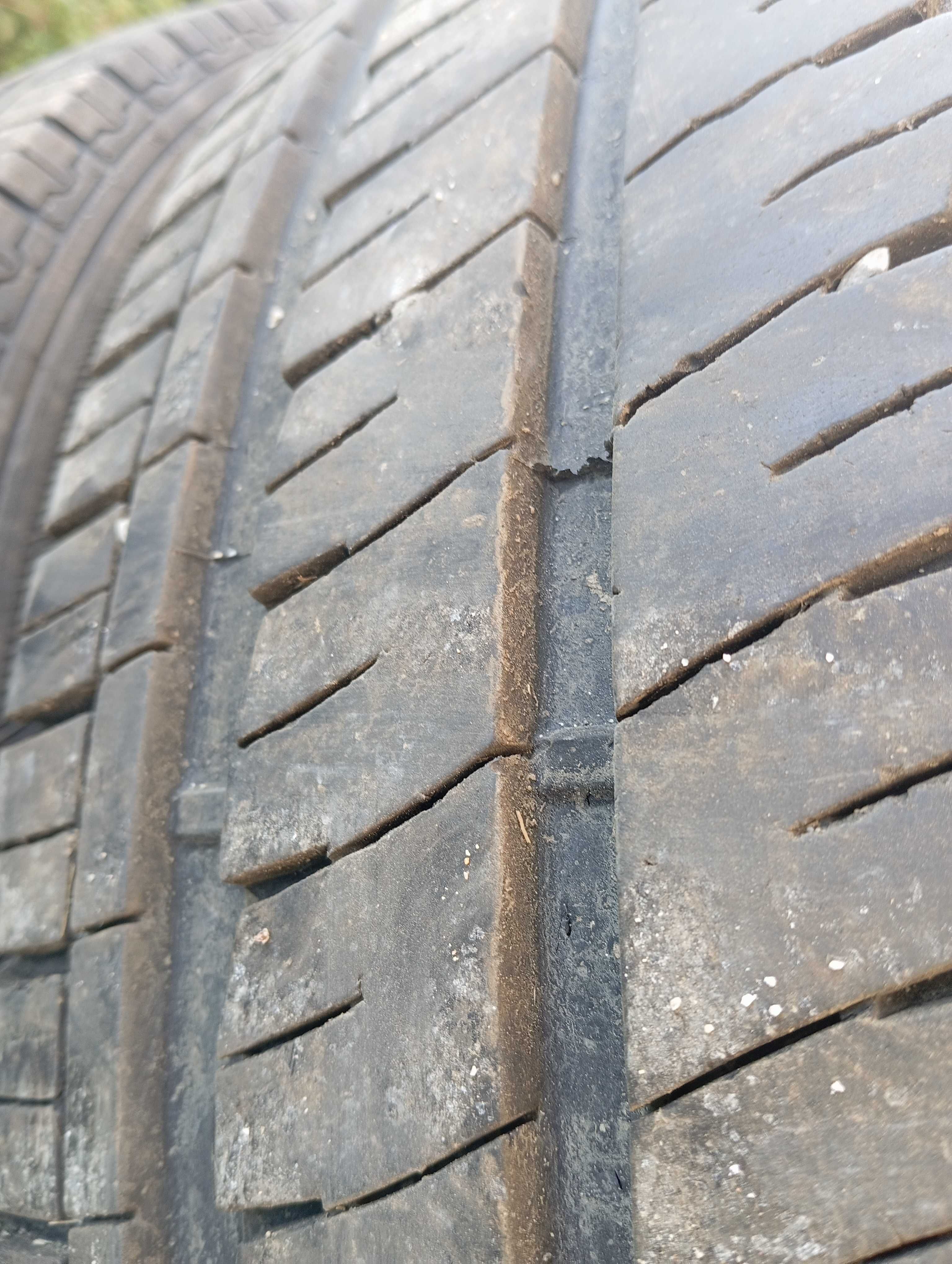 Всесезонни бус гуми 235/65/16с RouteWay