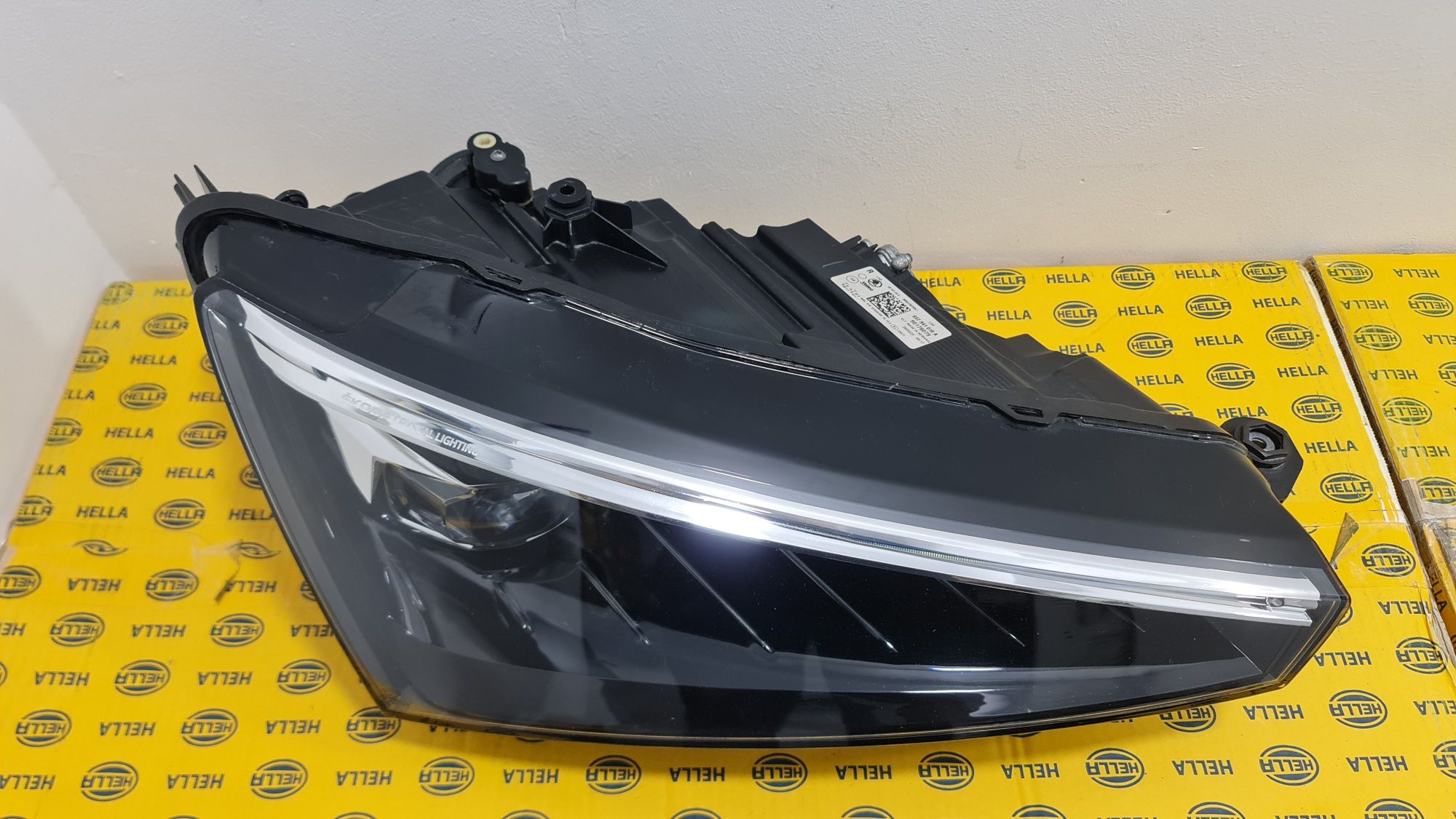 Far dreapta full led complet Crystal Lightning Skoda Scala 2019+