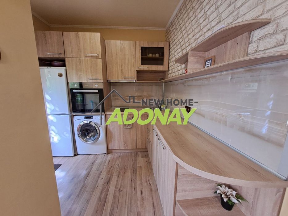 Продава се Двустаен апартамент в Пловдив, Съдийски - 53 кв.м за 1982 €/кв.м - Снимка #1