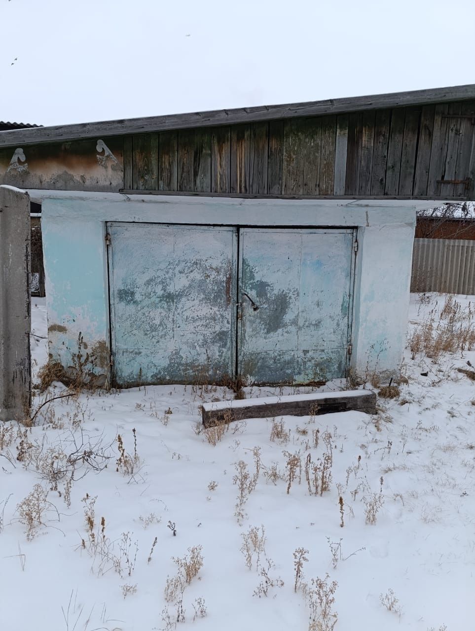 Продам два земельных участка (дома) в центре с.Аулиеколь.