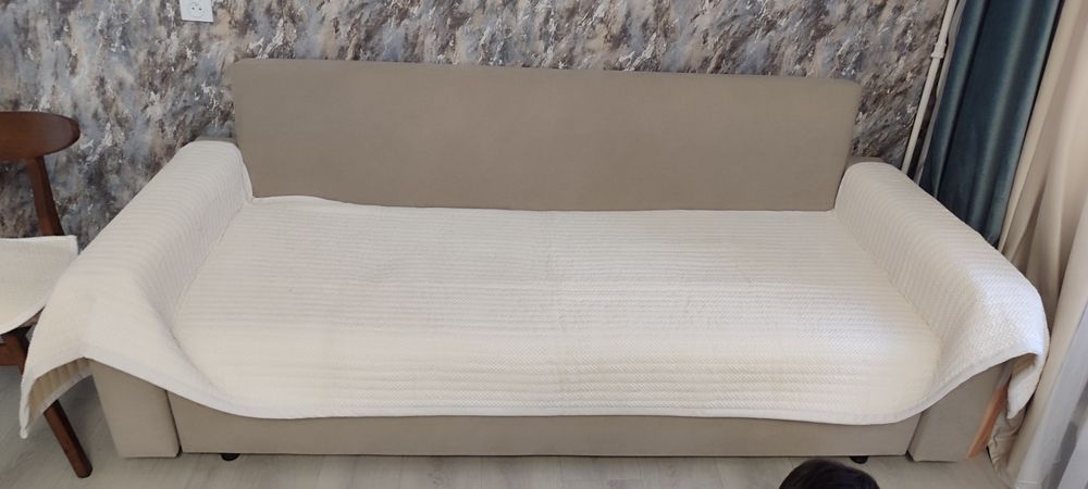 Продается дивандеки