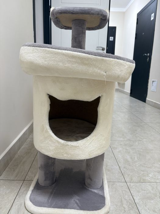 Лежанка для кота