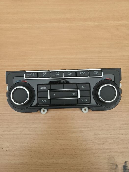 Климатроник за Passat b6 face