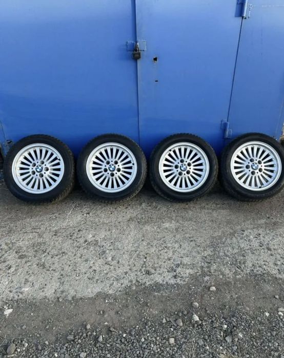 Продам на БМВ комплект